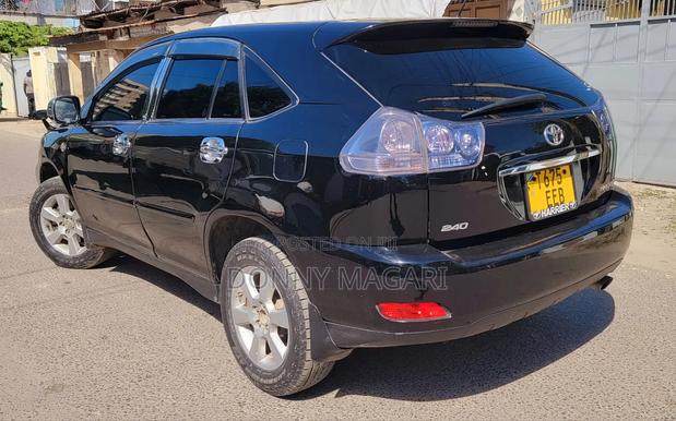Toyota Harrier 2006 Black