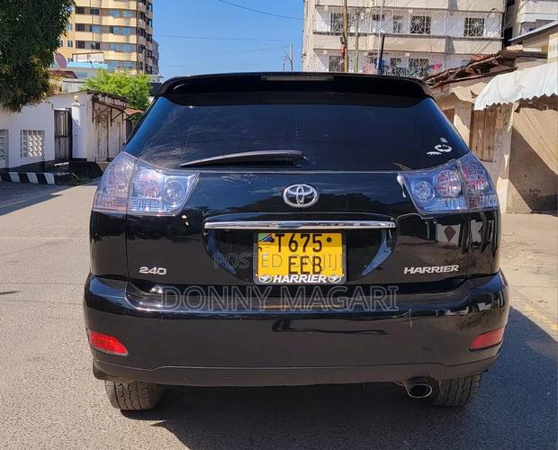 Toyota Harrier 2006 Black