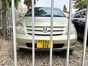 Toyota IST 2004 Gold for sale