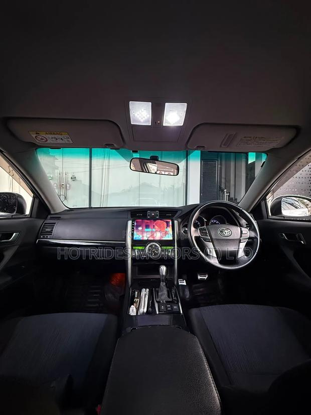 Toyota Mark X 2011 White