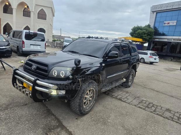 Toyota Hilux Surf 3.0DT 2005 Black