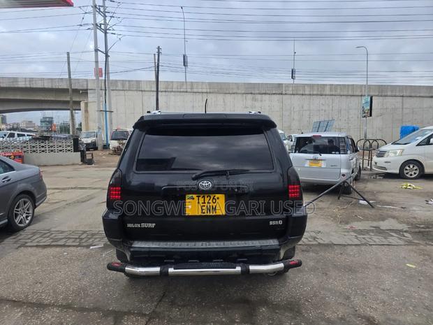 Toyota Hilux Surf 3.0DT 2005 Black