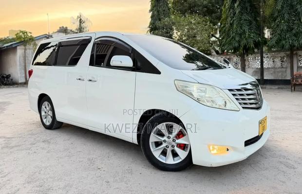 Toyota Alphard 2007 White