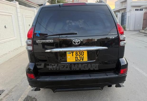 Toyota Land Cruiser Prado 2007 Black