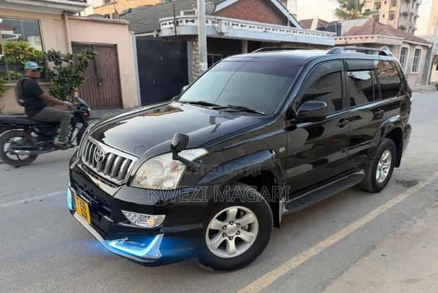 Toyota Land Cruiser Prado 2007 Black