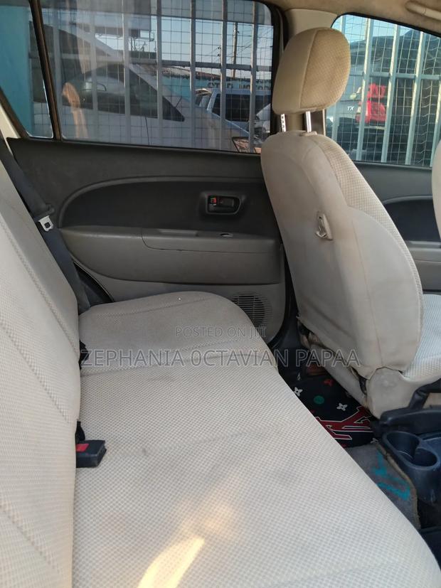 Toyota IST 2003 Silver