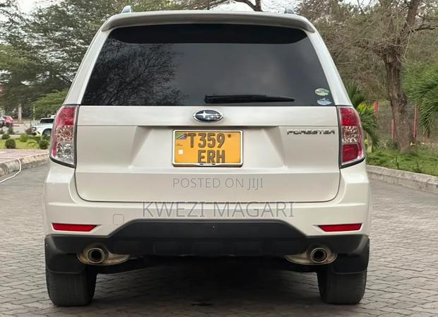 Subaru Forester 2009 White