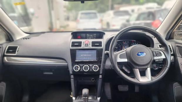 Subaru Forester 2016 Black