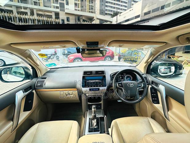 Toyota Land Cruiser Prado 2.7 2020 Pearl