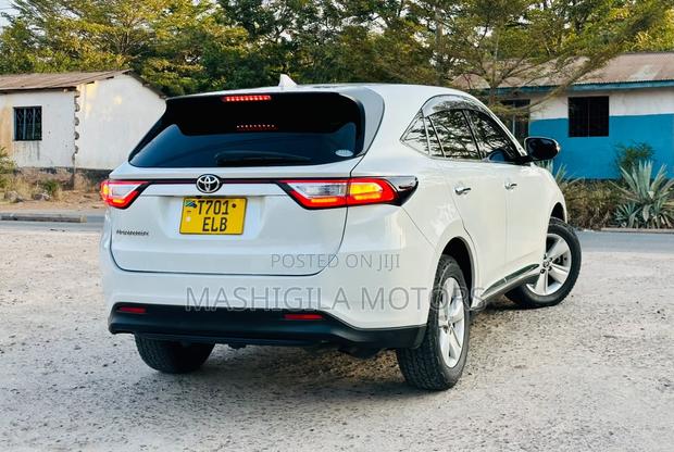 Toyota Harrier 2019 Black