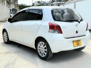 Toyota Vitz 2009 White for sale