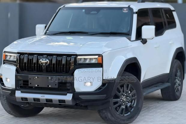 Toyota Land Cruiser Prado 2.8 2025 White