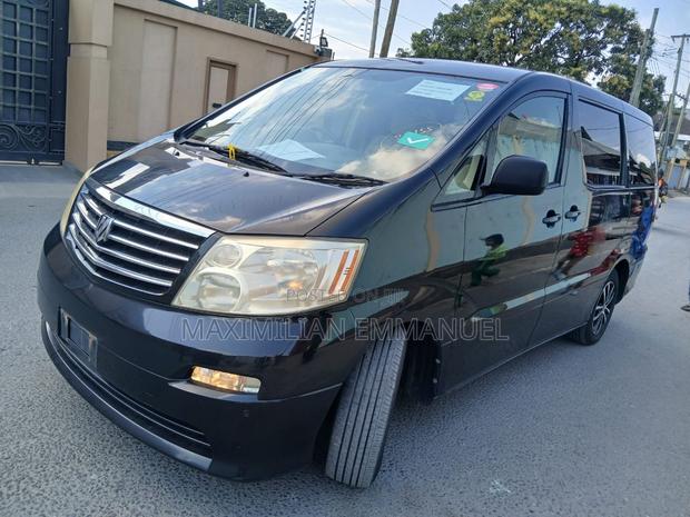 Toyota Alphard 2005 Black