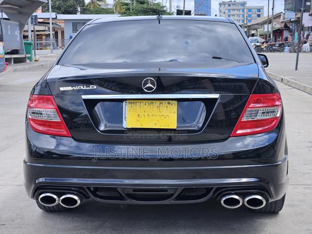 Mercedes-Benz C-Class 2008 Black