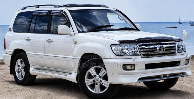 Toyota Land Cruiser HDJ 100 2003 Pearl