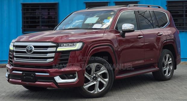 New Toyota Land Cruiser 2023 Red