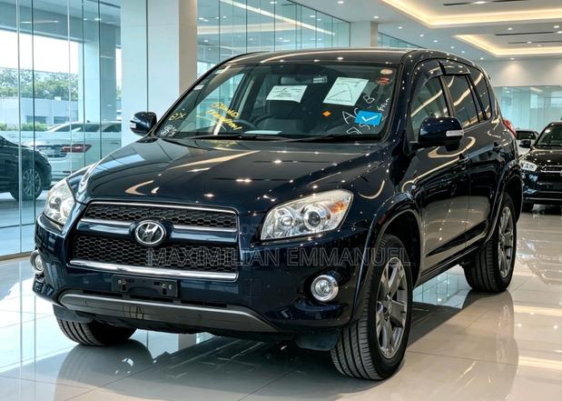 Toyota RAV4 2011 Black