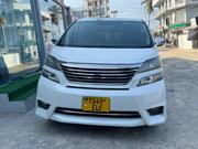 Toyota Vellfire 2008 White for sale