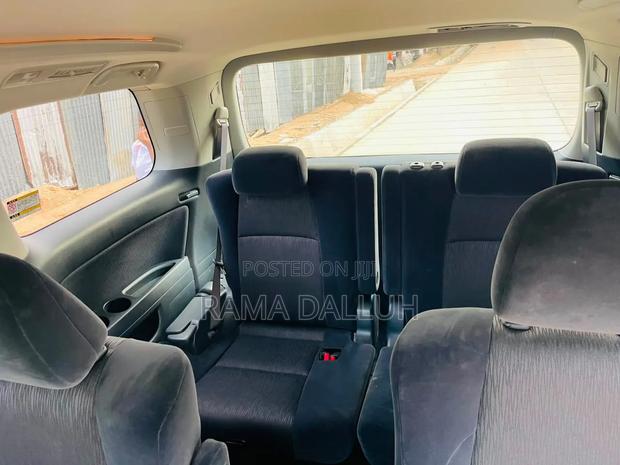 Toyota Vellfire 2008 White