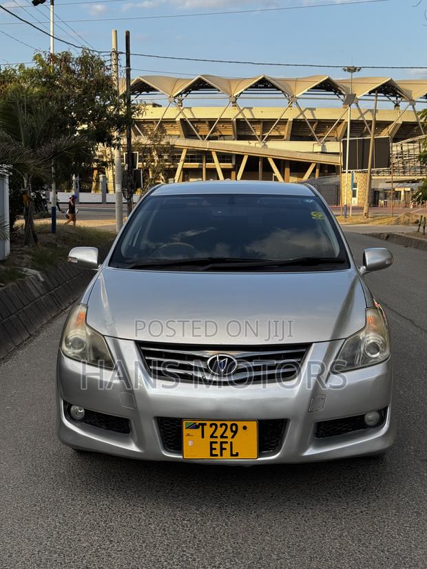 Toyota Blade 2007 Silver