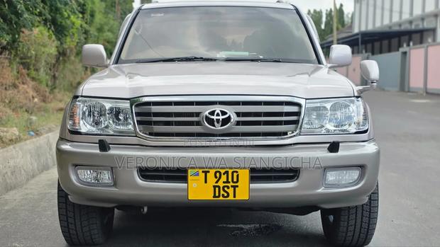 Toyota Land Cruiser Prado 2002 Silver