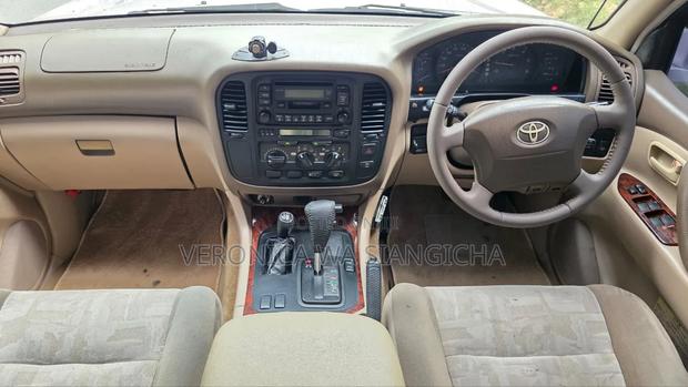 Toyota Land Cruiser Prado 2002 Silver