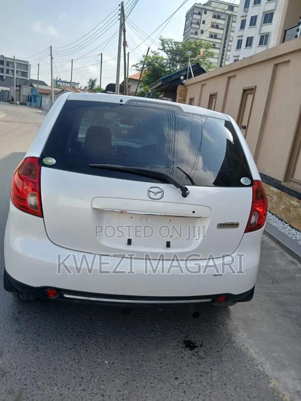 Mazda Verisa 2012 White
