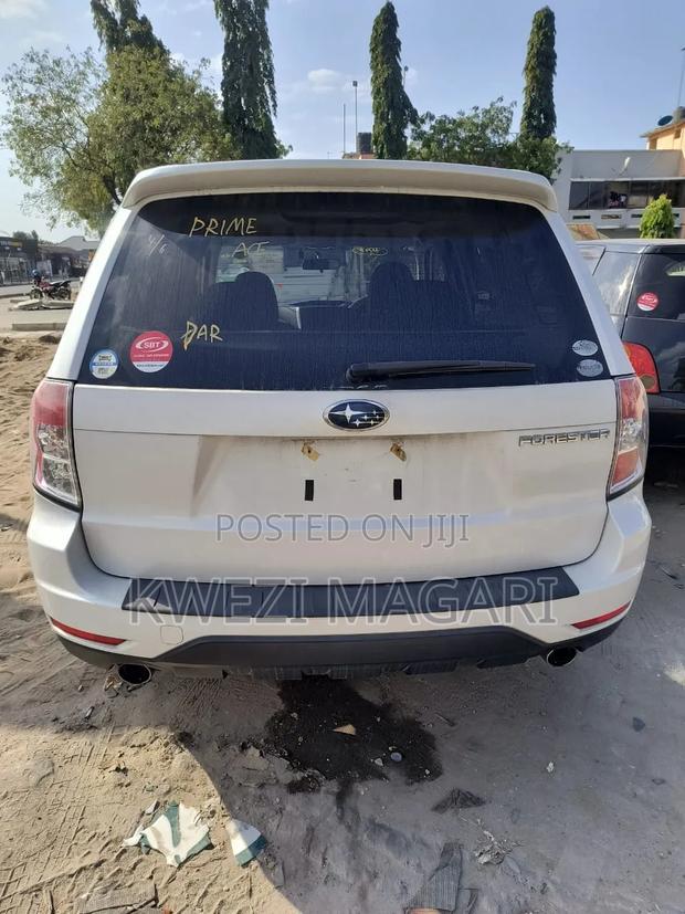 Subaru Forester 2009 White