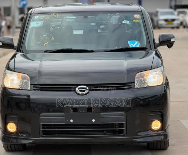 Toyota Corolla Rumion 2009 Black