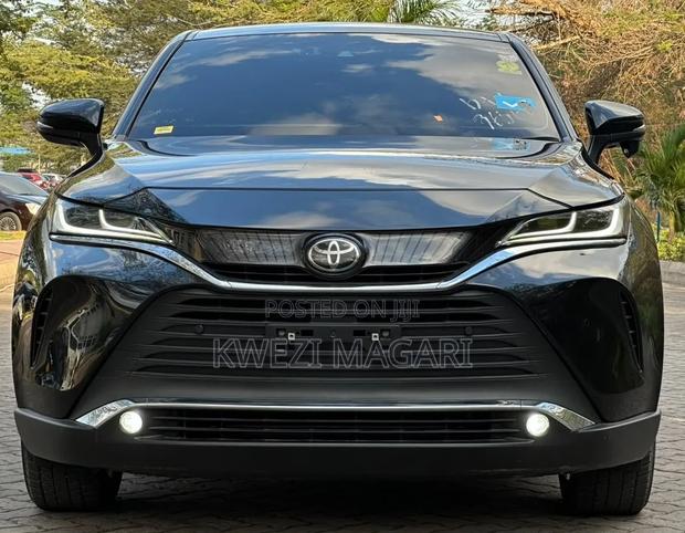 Toyota Harrier 2021 Black