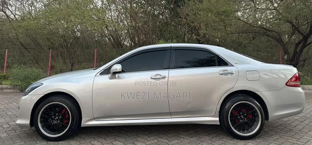 Toyota Crown 2008 Black