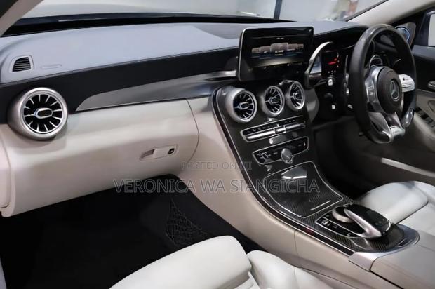 Mercedes-Benz C-Class 2016 Black