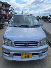 Toyota Noah 2.0 FWD (8 Seater) 2003 Silver for sale