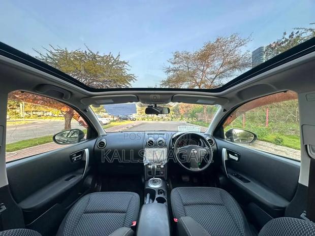 Nissan Dualis 2010 Black