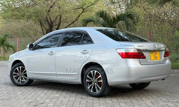 Toyota Premio 1.5 FWD 2009 Silver