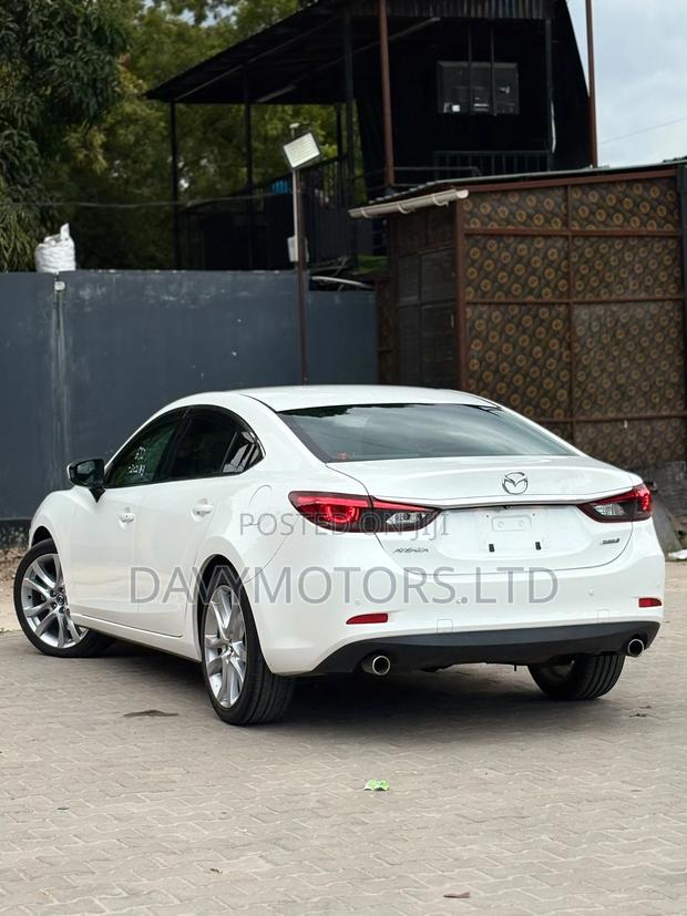 Mazda Atenza 2015 White