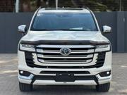 Toyota Land Cruiser LC300 2024 White for sale