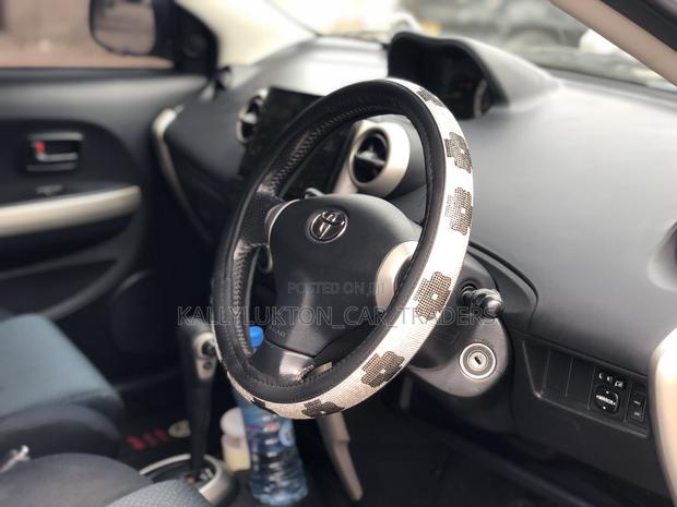 Toyota IST 2007 Blue
