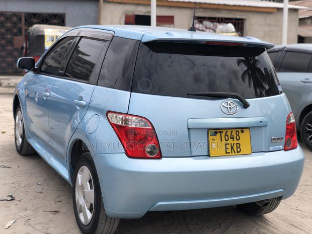 Toyota IST 2007 Blue