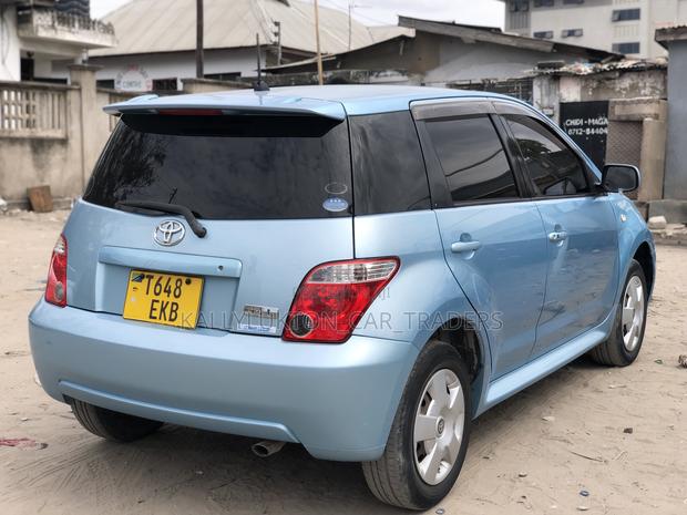 Toyota IST 2007 Blue