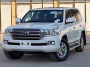 Toyota Land Cruiser 4.6 V8 ZX 2017 White for sale