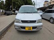 Toyota Noah 2001 White for sale