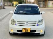 Toyota IST 2002 White for sale