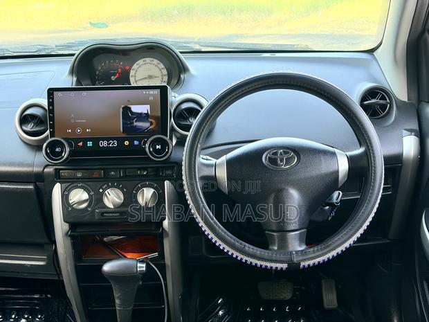 Toyota IST 2005 Silver