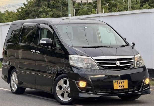 Toyota Alphard 2.4 Petrol FWD 2006 Black