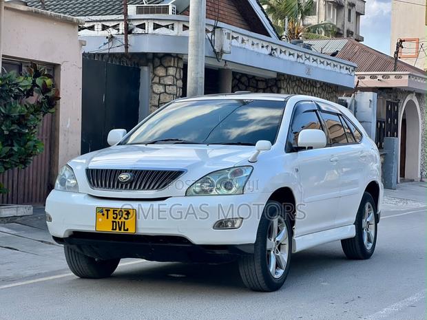 Toyota Harrier 3.0 V6 2004 Pearl