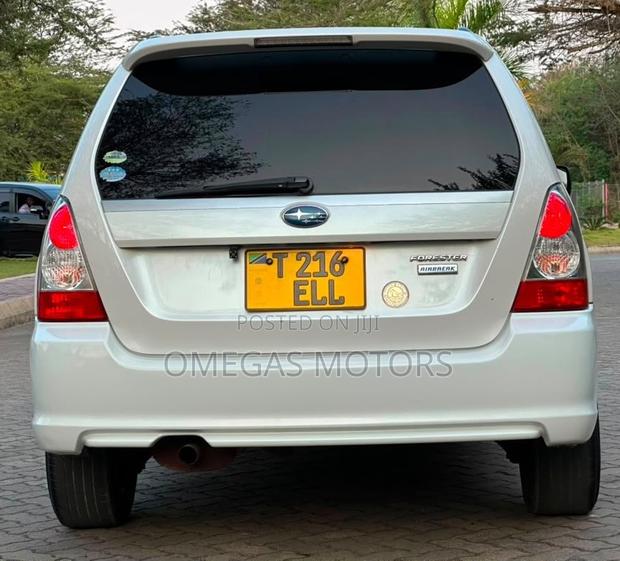 Subaru Forester 2005 White