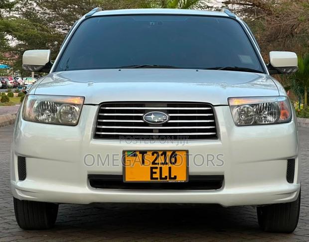 Subaru Forester 2005 White