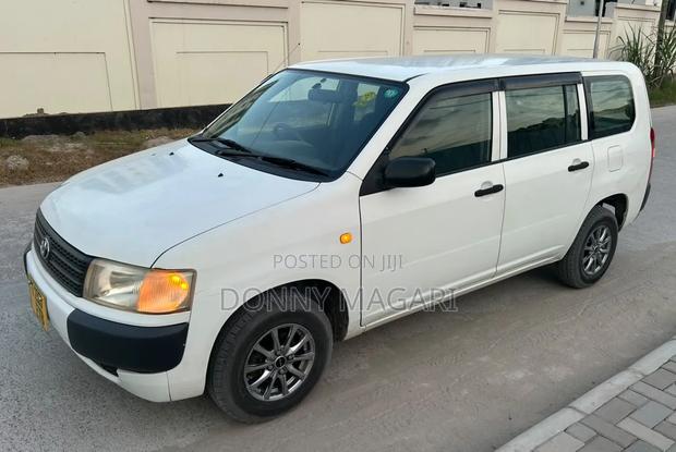 Toyota Probox 2009 White