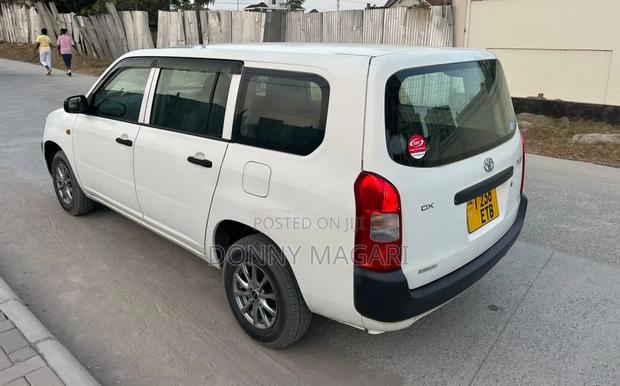 Toyota Probox 2009 White